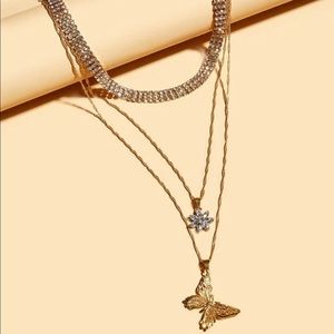 Gold butterfly diamond necklace set